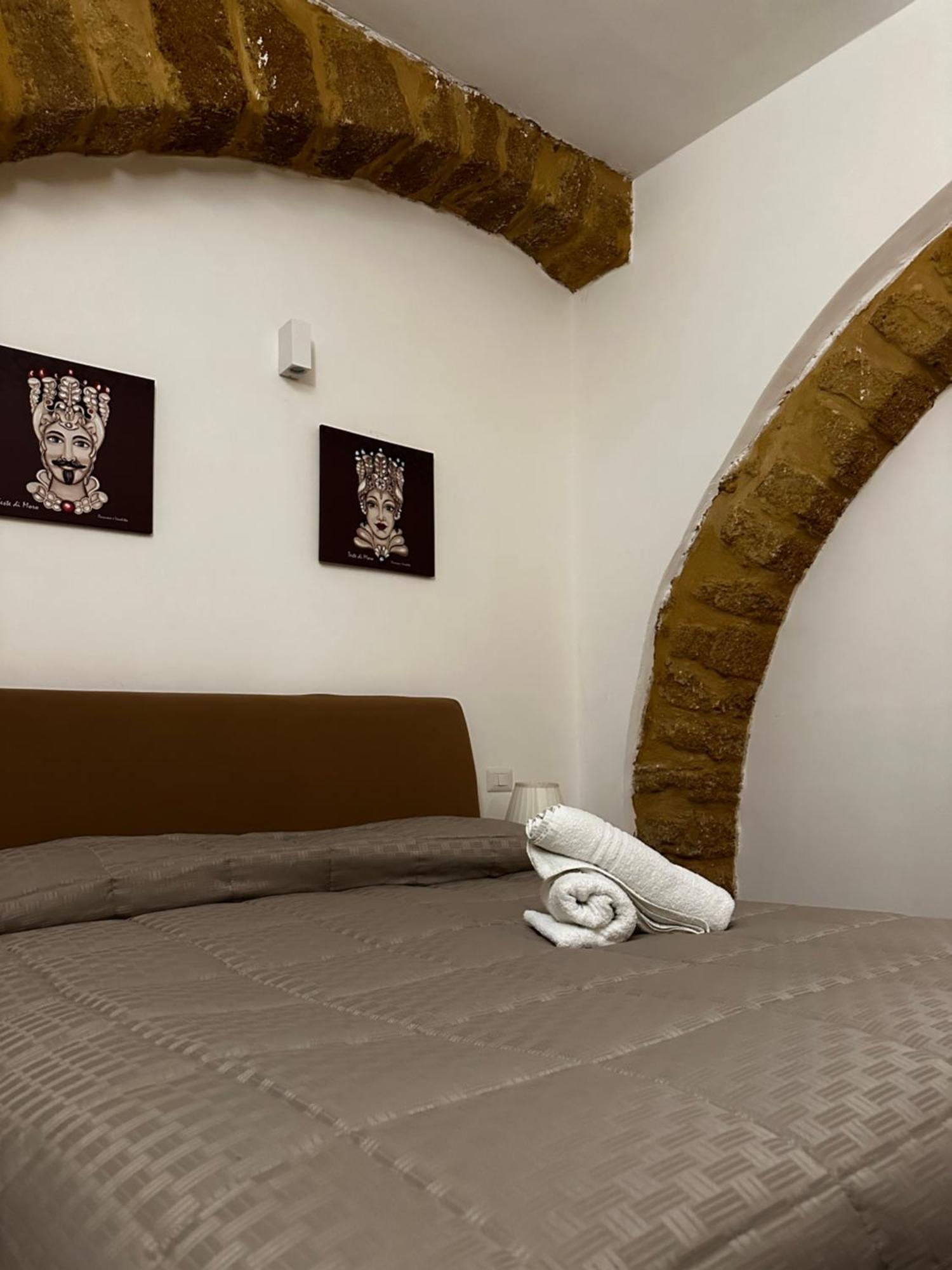 O Munti Rooms Agrigent Exterior foto