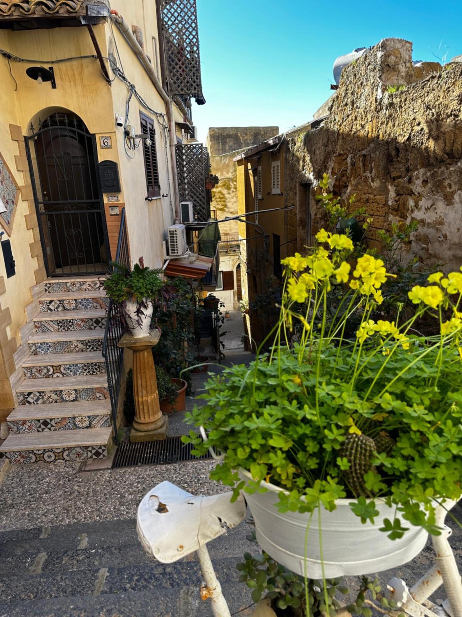 O Munti Rooms Agrigent Exterior foto