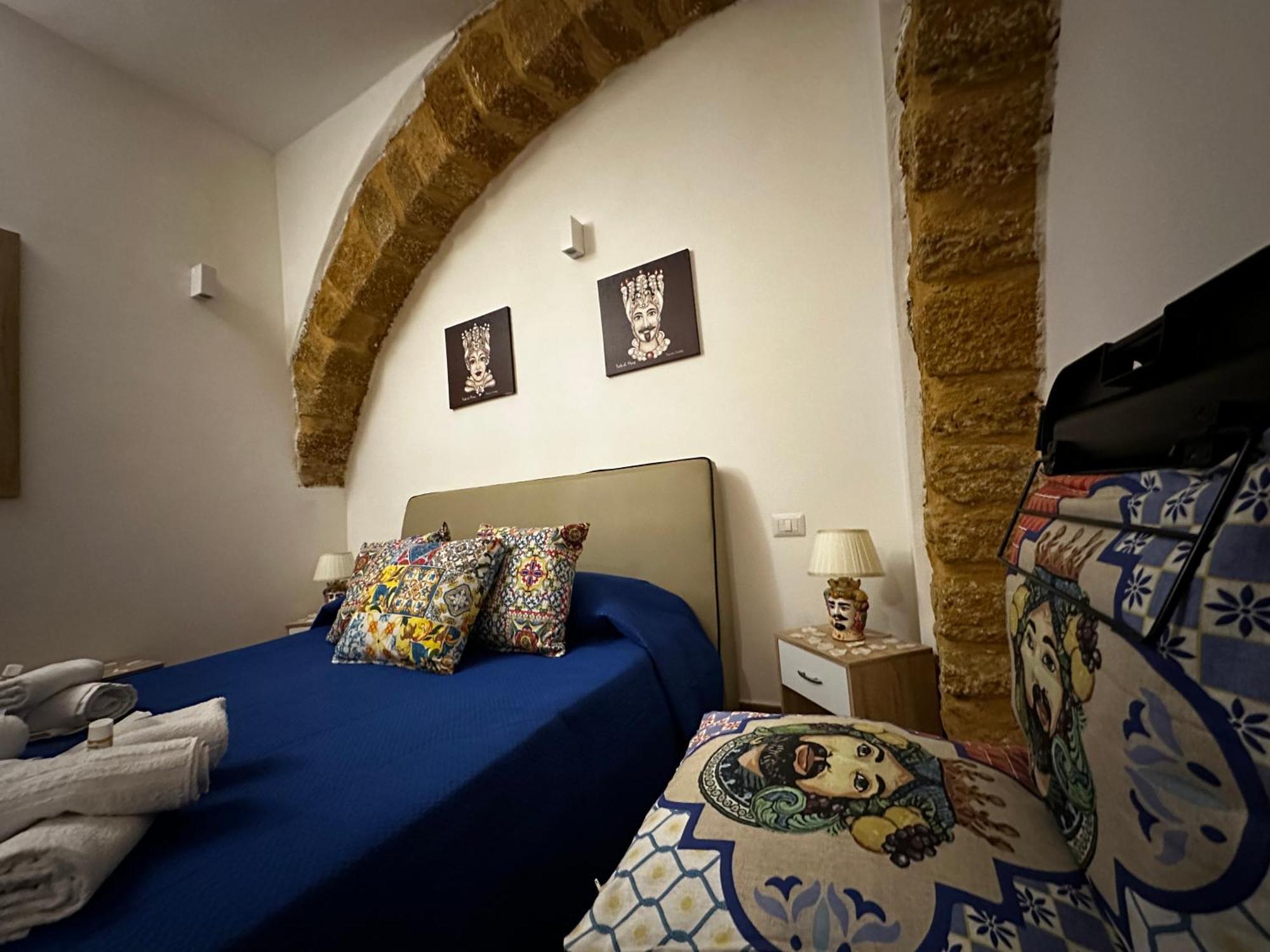 O Munti Rooms Agrigent Exterior foto
